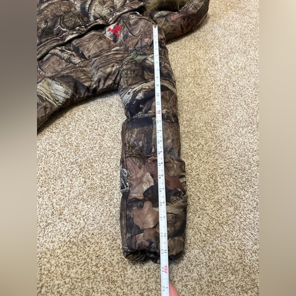 Mossy Oak Women’s Camouflage Puffer Coat with Faux Fur - Picture 11 of 11